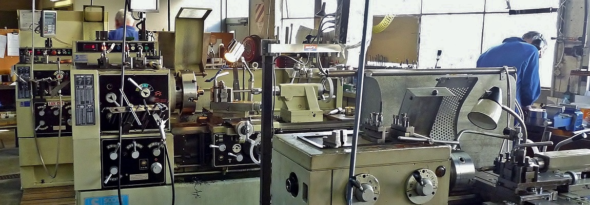 Jobbing shop lathes